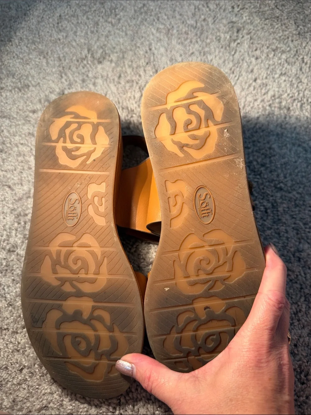 Sofft Women's Tan Platform Sandals with Gold Buckle